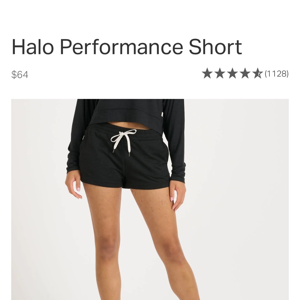 Vuori Womens Halo Performance Shorts - size XS